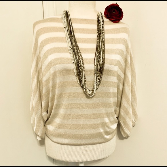 White House Black Market Sweaters - 🌺WHBM M super comfy shiny sweater flawless🌺
